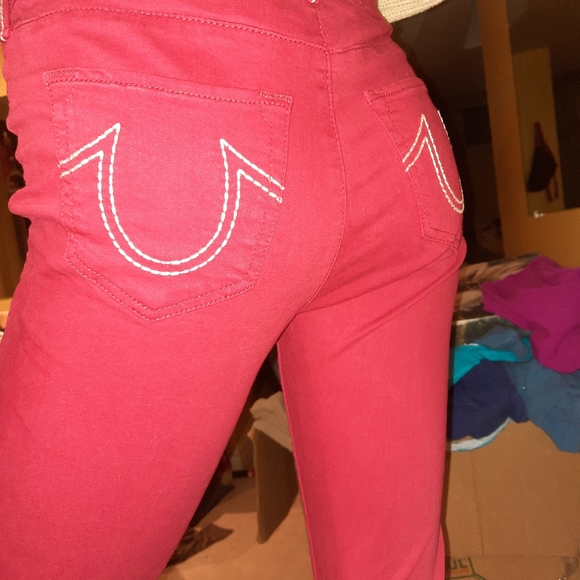 True Religion Red Stretchy Jeans - Picture 3 of 5